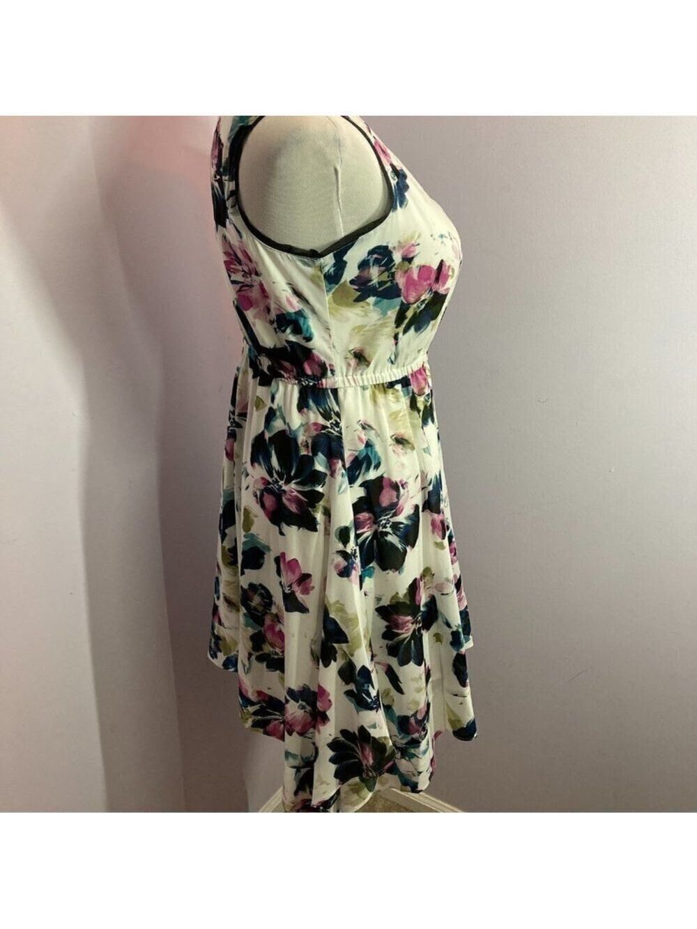 Ann Taylor & Simply Vera Dresses, NWT, Set of 2, Size 4 Petite/Small Petite - Picture 5 of 16